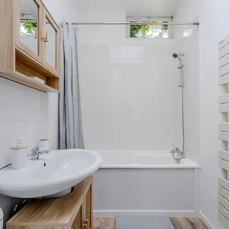 Coeur Maison Confortable Calme Et Spacieuse Villa *